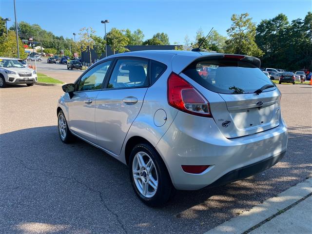 $8498 : 2018 Fiesta SE image 5