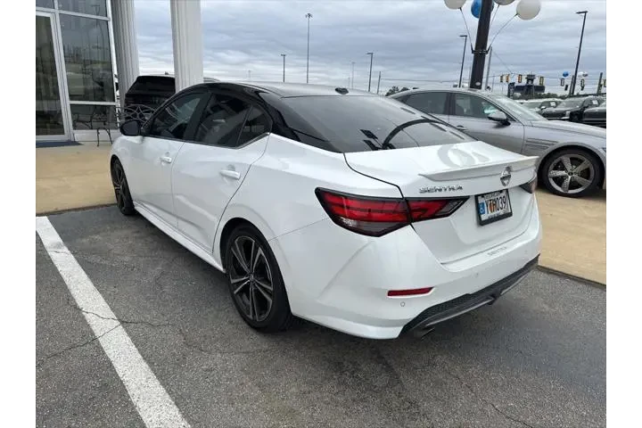 $15551 : Nissan Sentra 2021 SR 4dr Se image 2