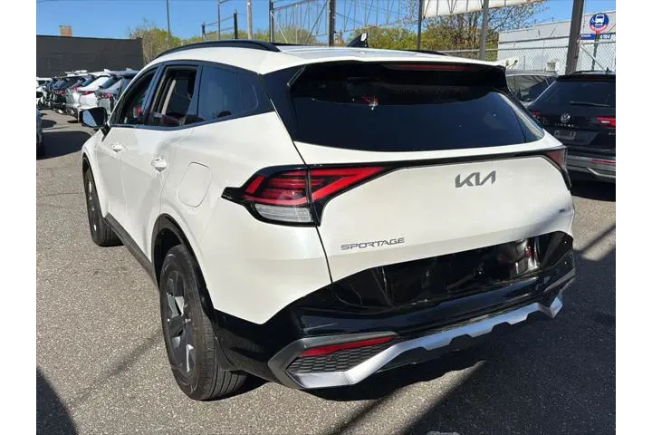 $30890 : Kia Sportage Hybrid 2024 AWD image 4