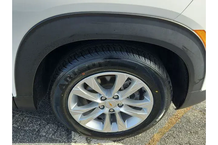 $14494 : Chevrolet Trailblazer 2021 L image 10