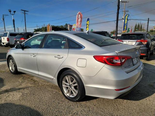 $10999 : 2016 Sonata SE image 9