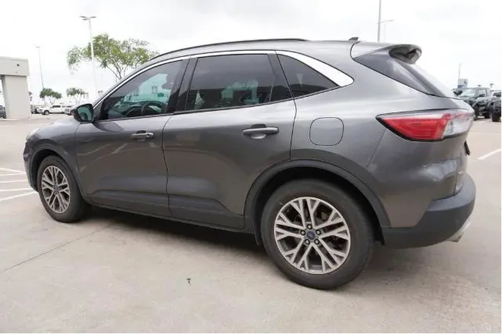 $23725 : Ford Escape 2022 SEL 4dr SUV image 4