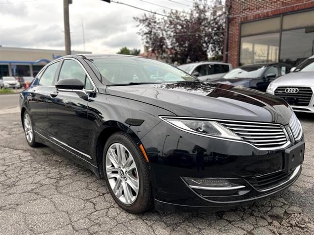 $10900 : 2014 MKZ Hybrid Sedan image 3