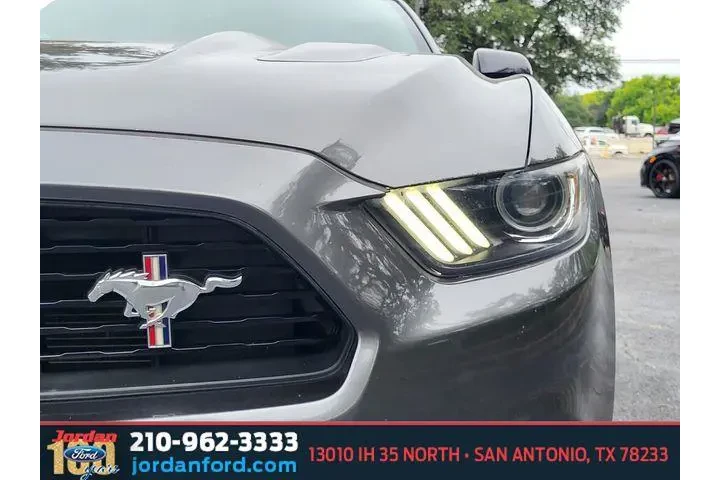 $27738 : Ford Mustang 2017 GT 2dr Fas image 10