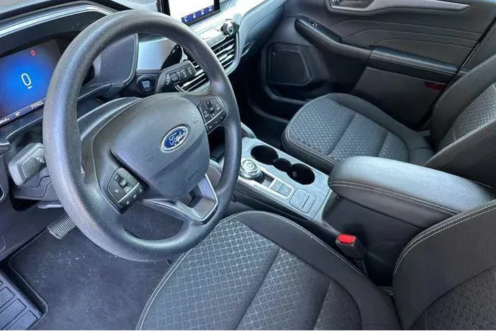 $22466 : Ford Escape 2025 Active 4dr image 4