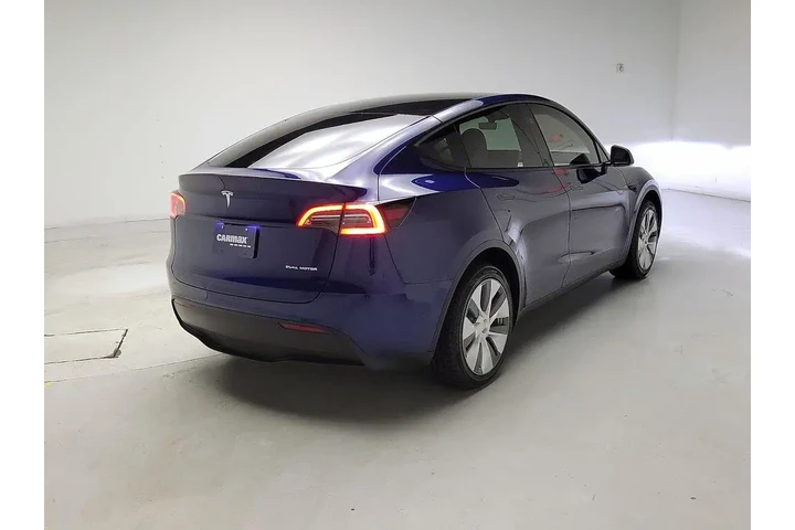 $34998 : Tesla Model Y 2023 AWD Long image 5