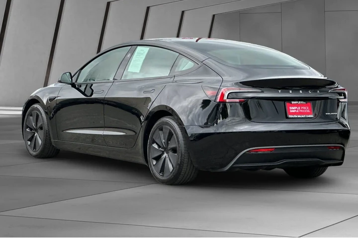 $35900 : Tesla Model 3 2024 AWD Long image 10