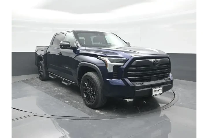 $39991 : Toyota Tundra 2023 4x4 SR5 4 image 8