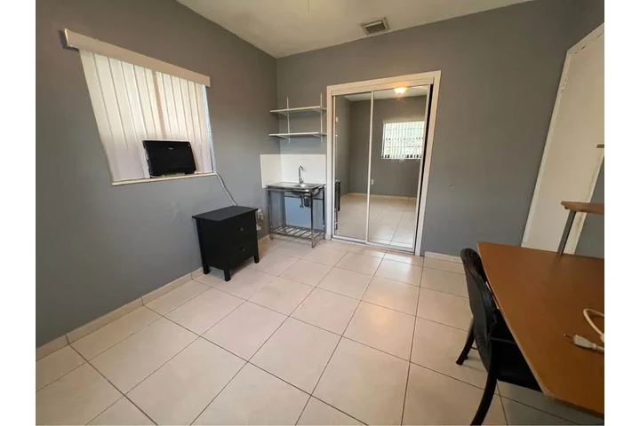$800 : HABITACION PARA UNA PERSONA image 8