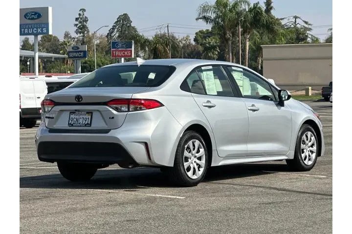 $21920 : Toyota Corolla 2023 LE 4dr S image 3