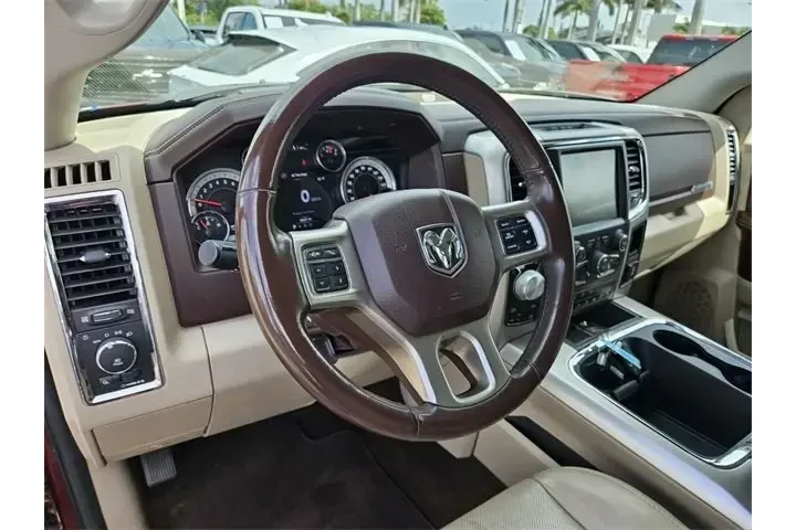 $22990 : Ram 1500 2016 4x4 Laramie 4d image 3