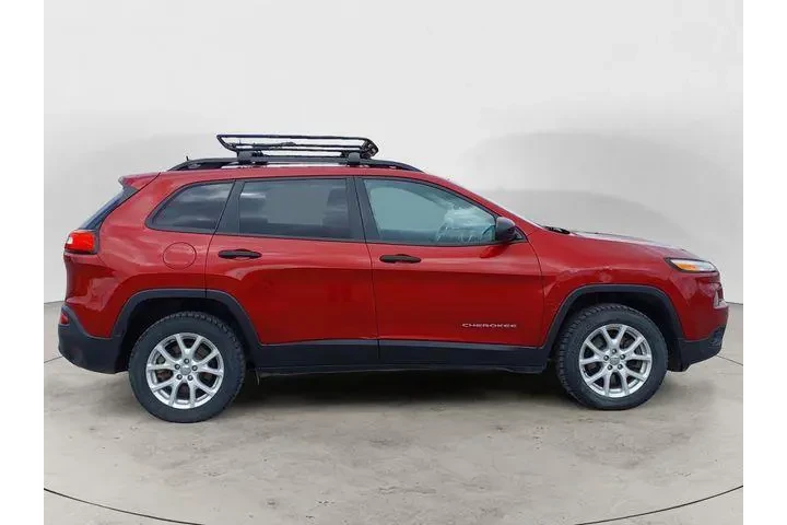 $10961 : Jeep Cherokee 2017 4x4 Sport image 8