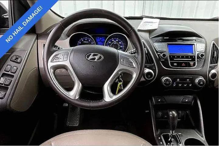 $9990 : Hyundai TUCSON 2012 AWD GLS image 5