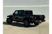 $38989 : Jeep Gladiator 2022 4x4 Rubi thumbnail