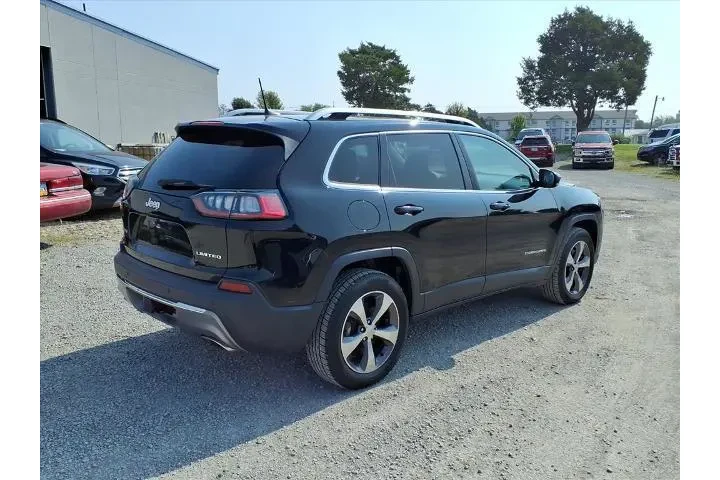 $19990 : Jeep Cherokee 2019 4x4 Limit image 5