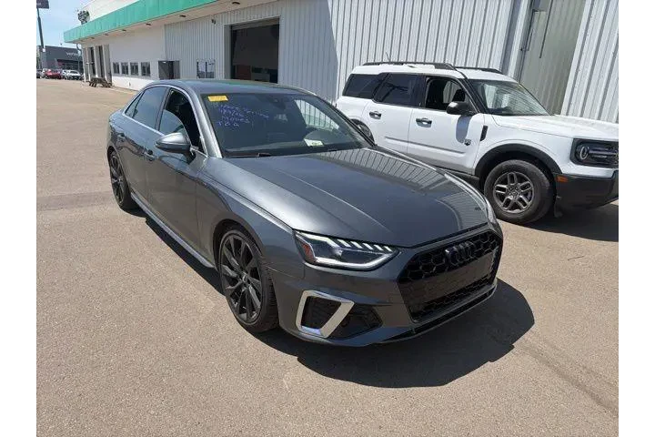 $19900 : Audi A4 2020 AWD quattro Pre image 1