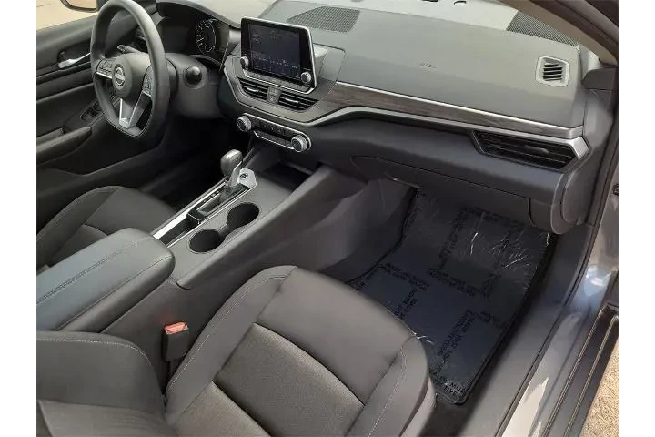 $18703 : Nissan Altima 2025 2.5 SV 4d image 10