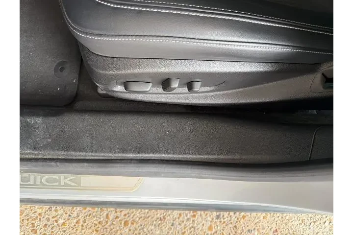 $11136 : Buick LaCrosse 2015 Base 4dr image 7