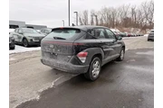 $18750 : Hyundai KONA 2024 AWD SE 4dr thumbnail