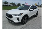 $23995 : Ford Escape Plug-In Hybrid 2 thumbnail