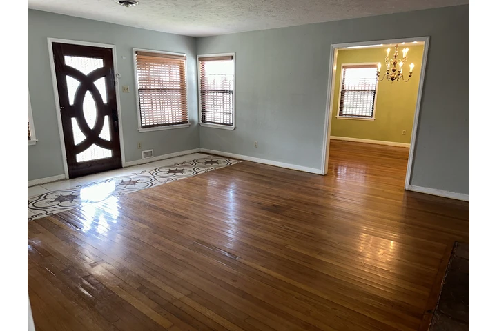 $1600 : CENTRICA COMODA CASA FAMILIAR image 2