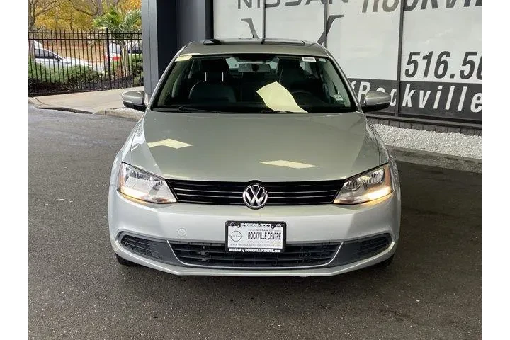 Volkswagen Jetta 2013 SE PZE image 3