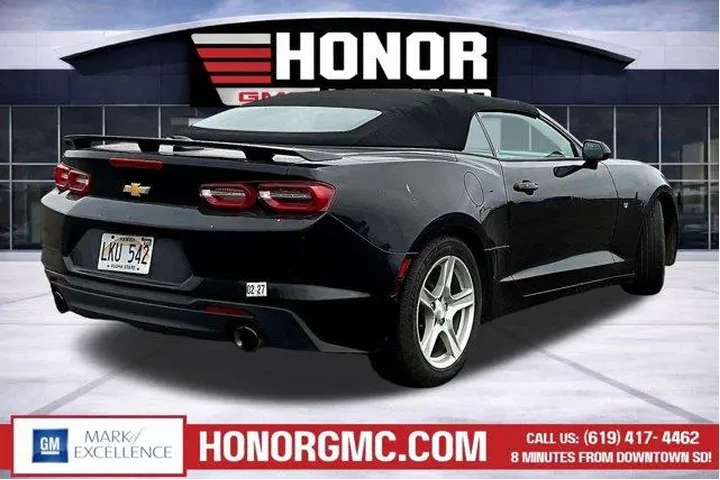 $19988 : Chevrolet Camaro 2020 LT 2dr image 5