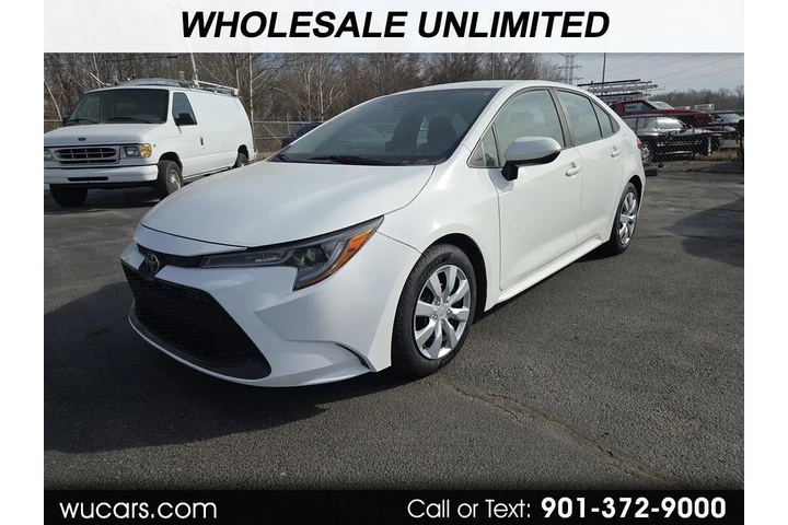 2020 Corolla LE image 1