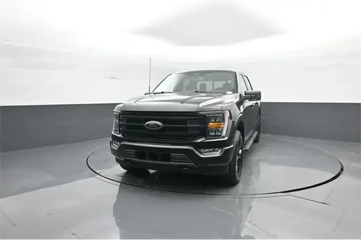 $39834 : Ford F-150 2023 4x4 XLT 4dr image 3