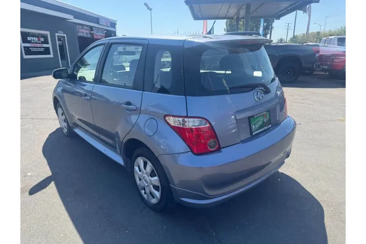 $7998 : 2006 xA image 7