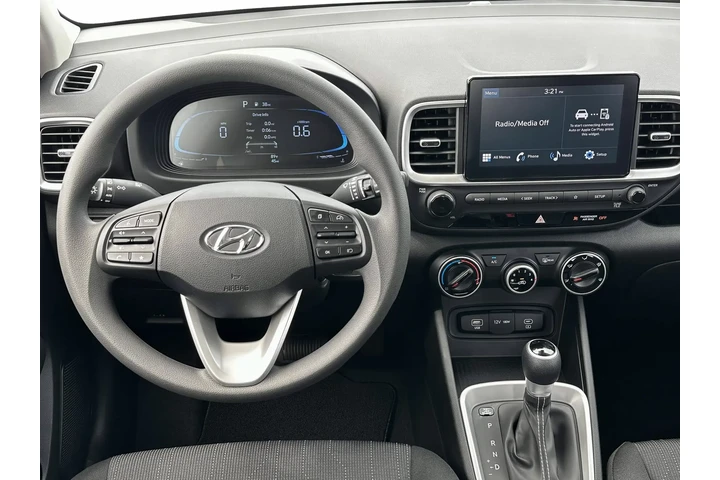 $23999 : Hyundai VENUE 2025 SE 4dr Cr image 7