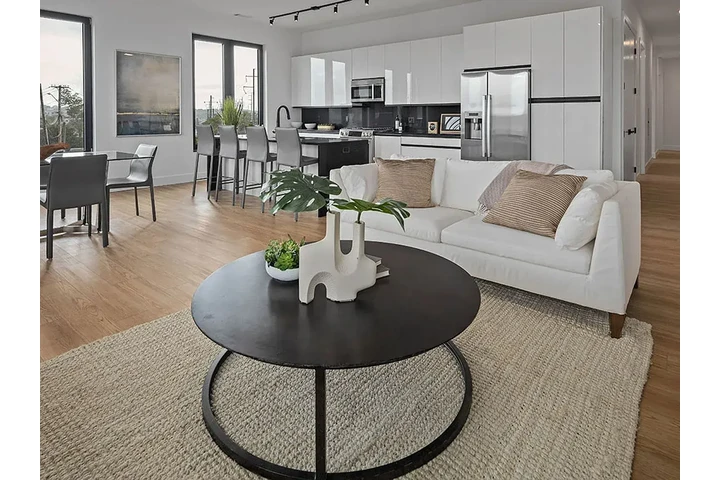 $4800 : 3bd for rent image 1