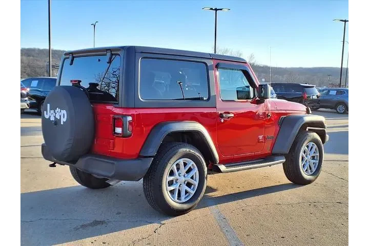 $28995 : Jeep Wrangler 2023 4x4 Sport image 6