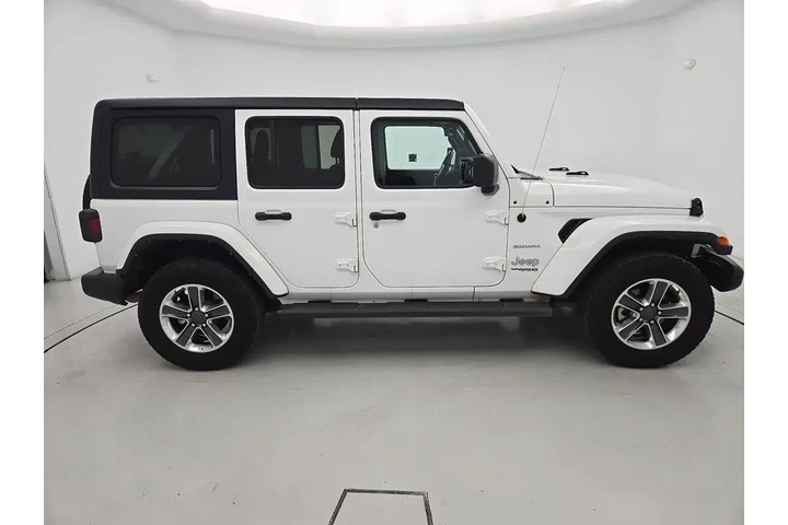 $28998 : Jeep Wrangler Unlimited 2022 image 4