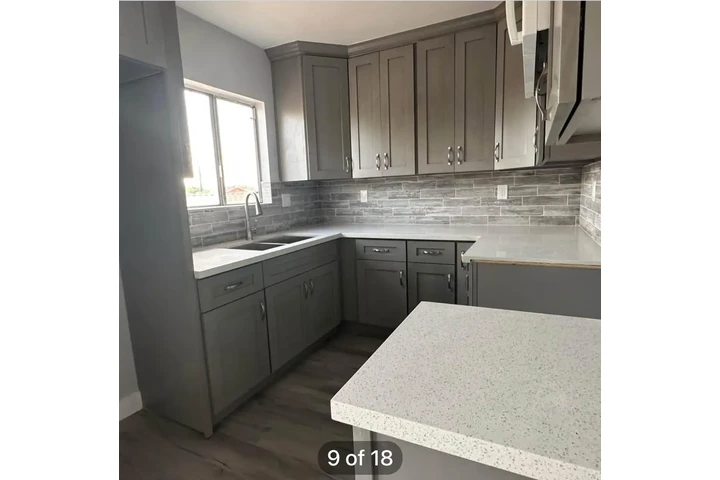 $2350 : Rento Apartment Slauson y Figu image 5