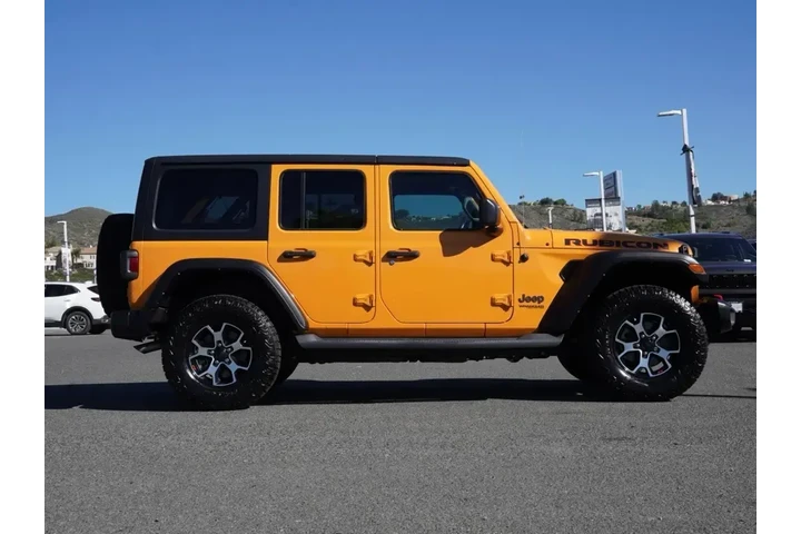$31795 : Jeep Wrangler Unlimited 2021 image 3