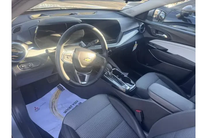 $19999 : Chevrolet Trax 2025 LT 4dr C image 10