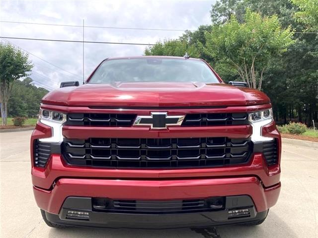 2024 Silverado 1500 RST Crew image 2