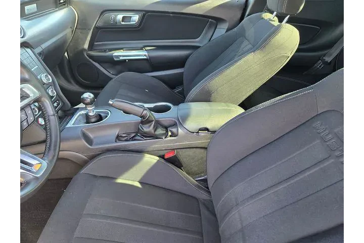 $36575 : Ford Mustang 2019 GT 2dr Fas image 10