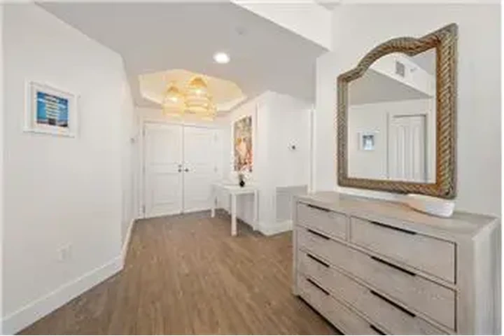 $6000 : Rental property with 2 bedro image 10