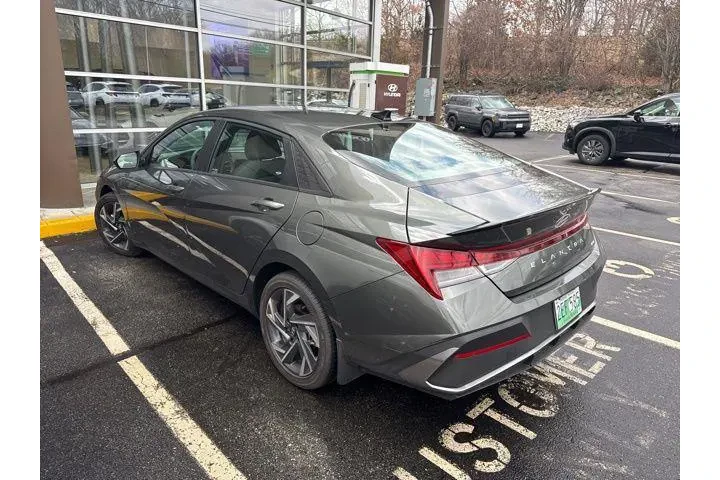 $23783 : Hyundai ELANTRA Hybrid 2025 image 2