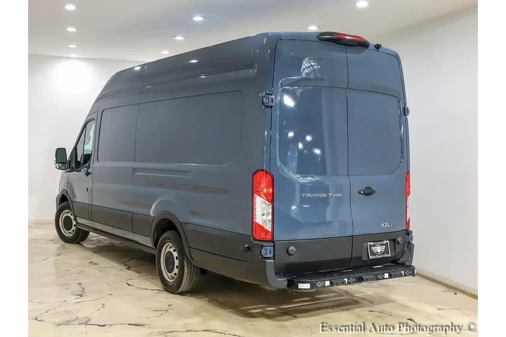 $27995 : Ford Transit 2020 250 3dr LW image 7