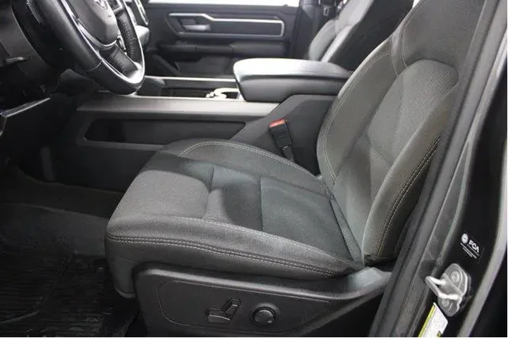 $39913 : Ram 1500 2022 4x4 Lone Star image 5