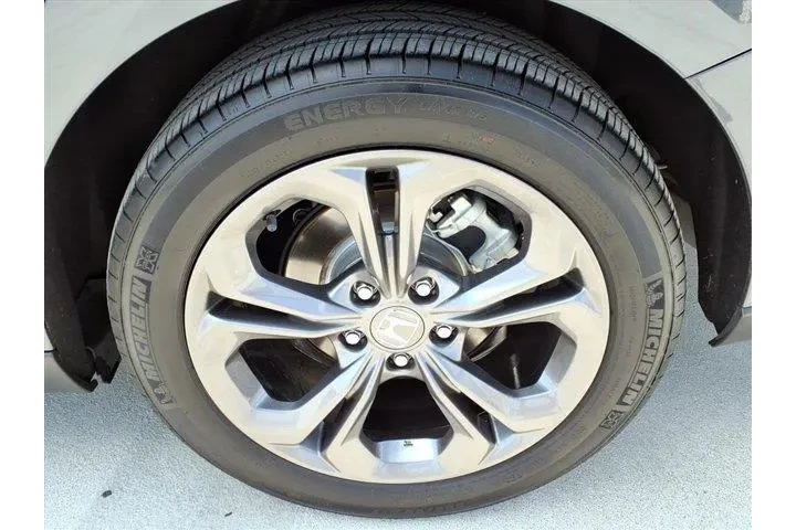 $24568 : Honda Accord 2024 EX 4dr Sed image 7