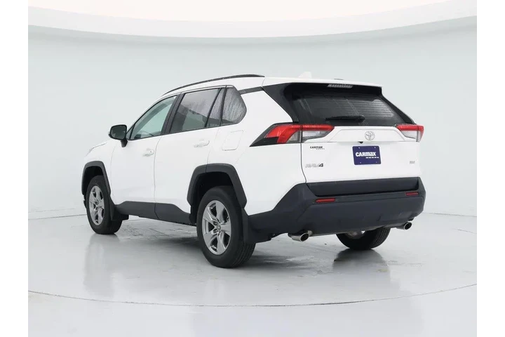 $30998 : Toyota RAV4 2024 XLE 4dr SUV image 2
