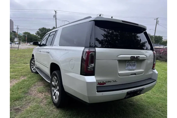 $23495 : 2016 GMC Yukon XL SLT image 4