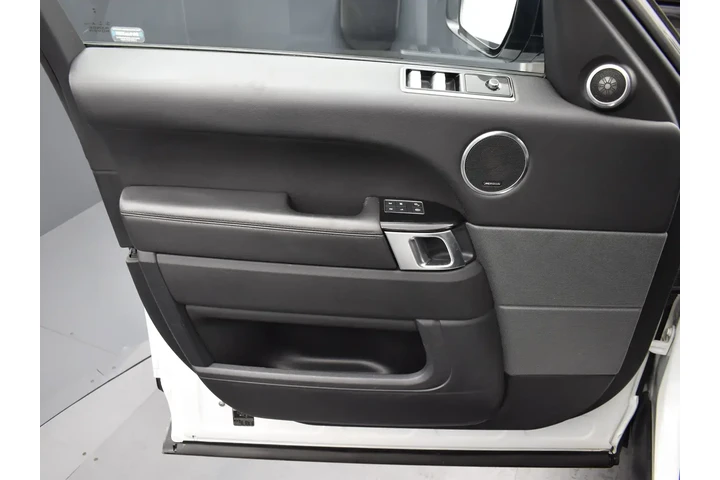 $26752 : Land Rover Range Rover Sport image 9