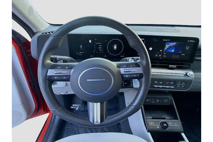 $19598 : Hyundai KONA 2024 SEL 4dr Cr image 8