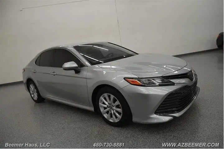 $14998 : Toyota Camry 2018 LE 4dr Sed image 7