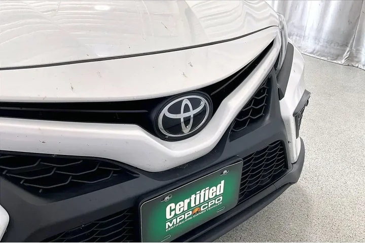 $24491 : Toyota Camry 2023 SE 4dr Sed image 7